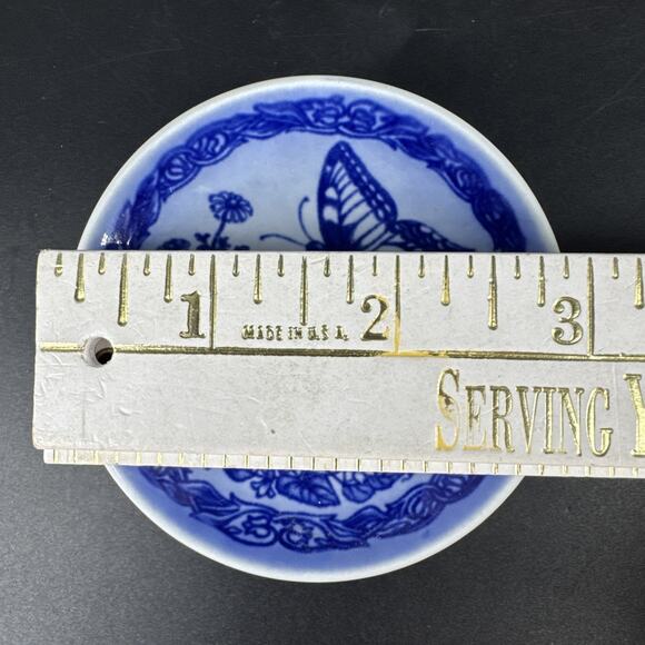 Royal Copenhagen 1981 Hans Christian Andersen Set Of 3 Mini Plates Blue/White - Picture 6 of 7